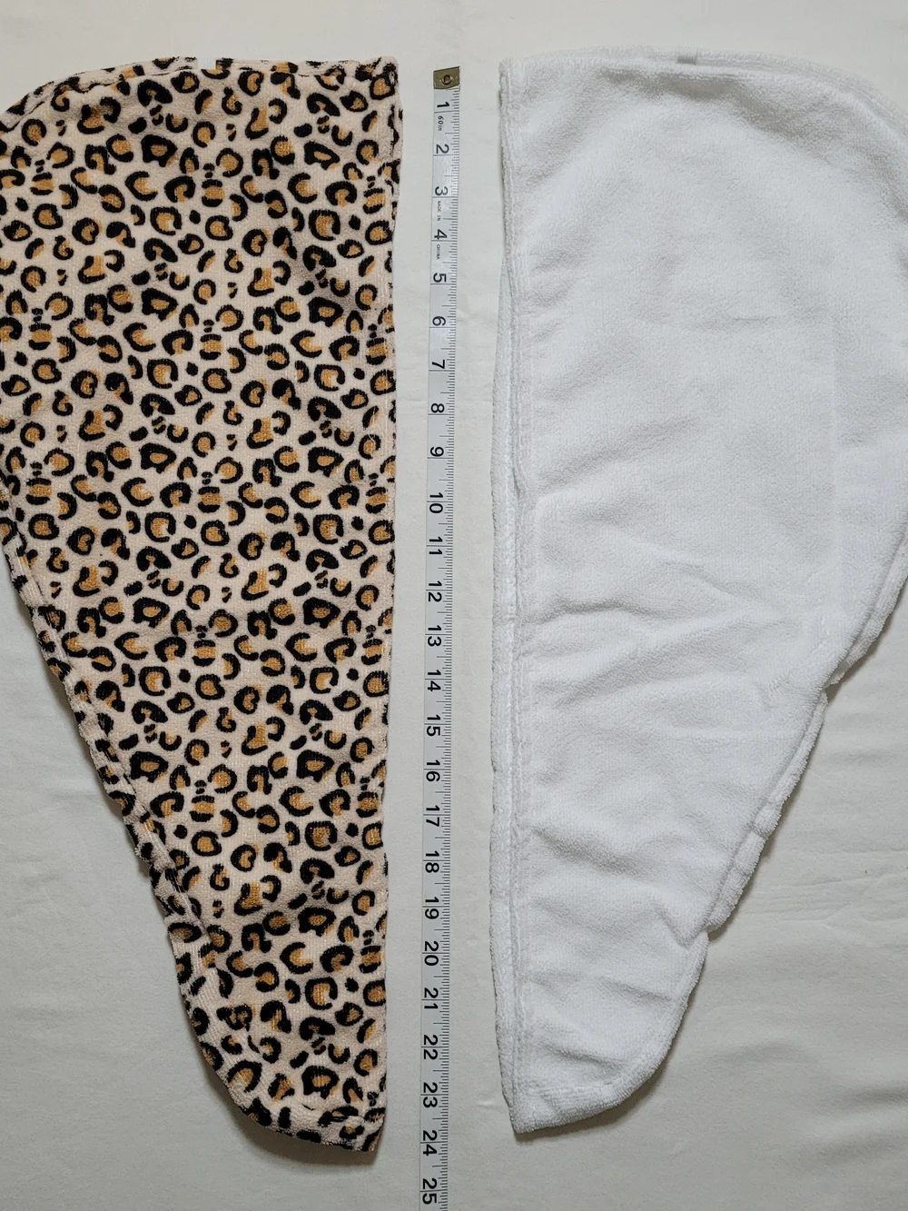 Leopard Print White Microfiber Hair Towel Wrap NWOT
